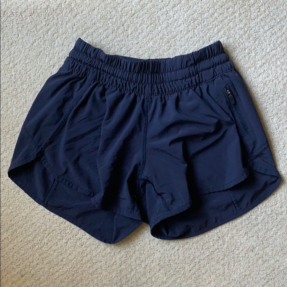 Lululemon Tracker Short V 4”